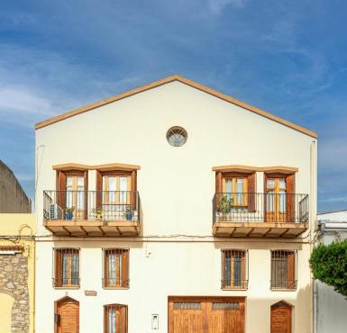 Casa Rural l'Olivera - Ideal para Retiros, Familias y Amigos - Cerca de Morella y Peñíscola - Mínimo 2 noches