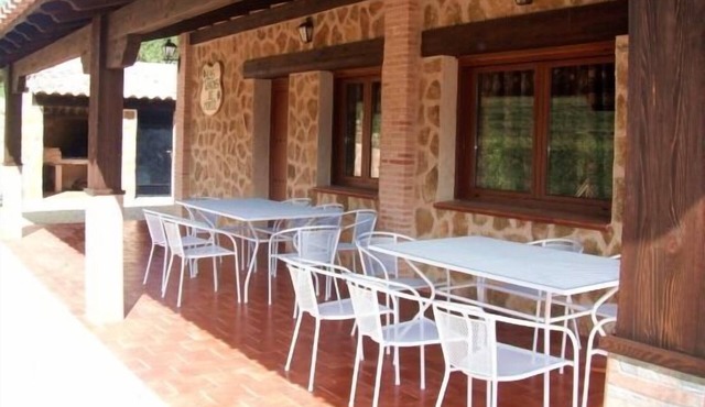 Casa Rural Las Tinajas de Morote for 15 people