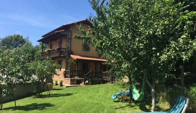 Casa Rural Los Avellanos - Complete House 15 PAX
