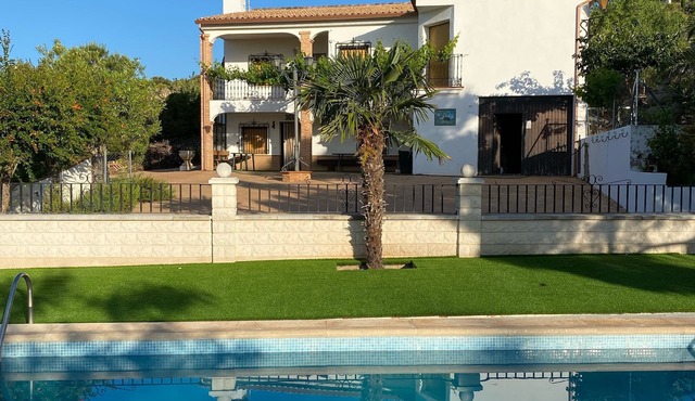 Casa Rural Los Rosales for 8 people