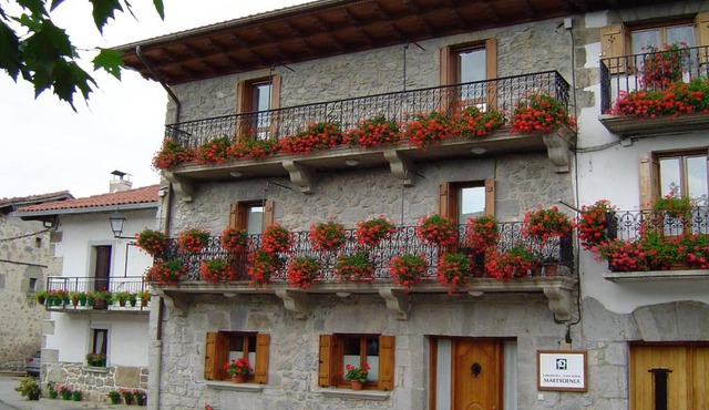 Casa Rural Martxoenea Landetxea