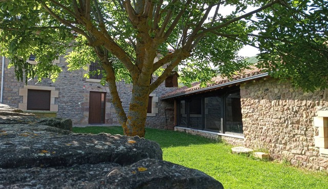Casa Rural Monte Regaliz, close to Alto Campoo ski resort