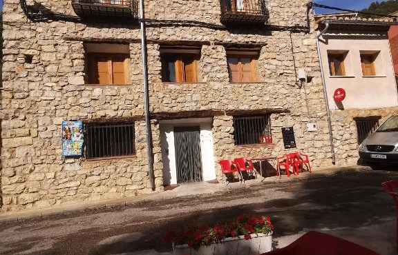 Casa Rural y Albergue Tormon