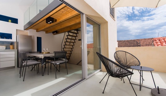 Casa Sepia in Trogir old town for up to 6 people