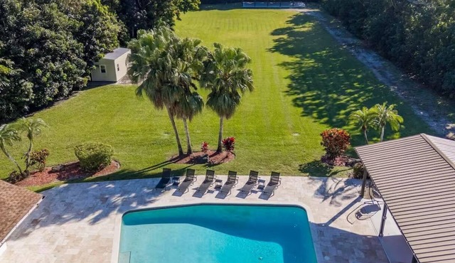 Casa Serena - Luxury Home, Heated Pool, 2+ Acres