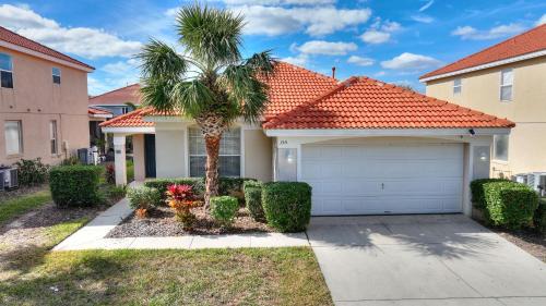 Casa Sevilla - 4 BD - Sleeps 8 - Pool Spa - Disney