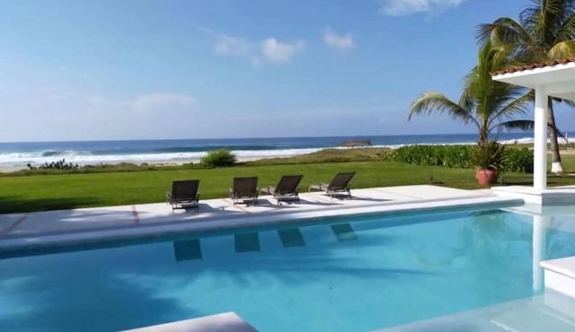 Casa Sofia: 5 BR, 4.5 BA House in Puerto Escondido, Sleeps 15