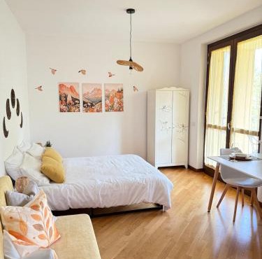 Casa Sole, 10 minutes from Lake Como