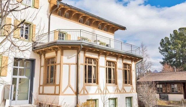 casa storica nel centro di Bever 4 camere
