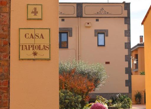 Casa TAPIOLAS