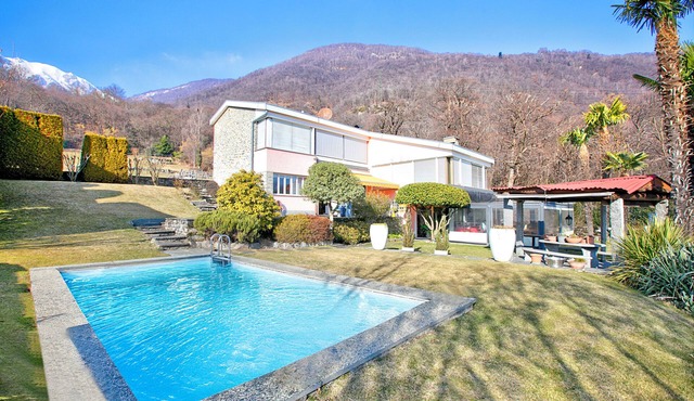 Casa Tecitt, Brione Sopra Minusio, Switzerland