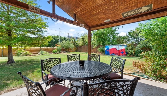 Casa Tejas MidTerm Rental