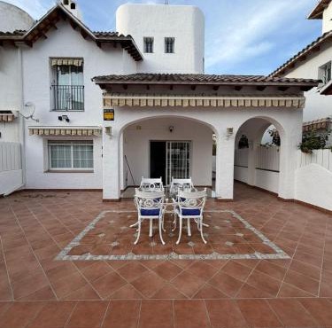 Casa tranquila cerca del mar 3 dobles, 6 pax