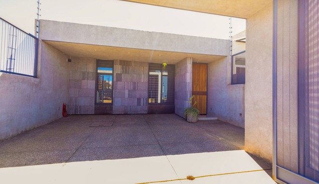 Casa un Solo Piso, 2 min Hospital Real San Lucas
