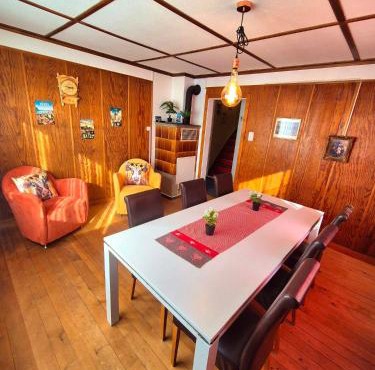 CASA UNO Heimeliges Chalet mitten in Spiez
