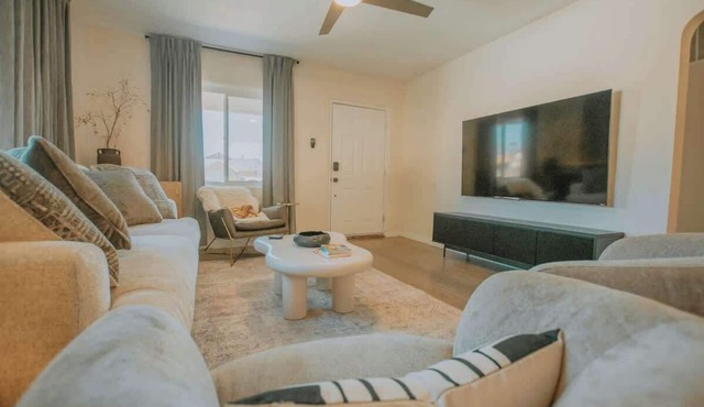 Casa Urbana+Hot Tub+Pet Friendly+No Pet Fee!