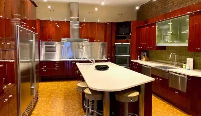 Casa Urbana - Restored Hotel right in the heart of downtown!