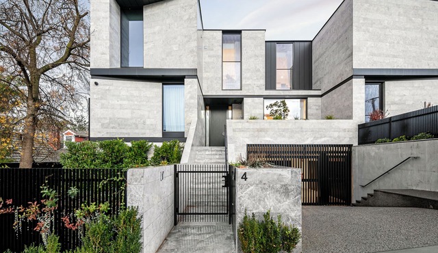 Casa Urbanista - Kew nLuxury Architectural Home with private pool & BBQ area