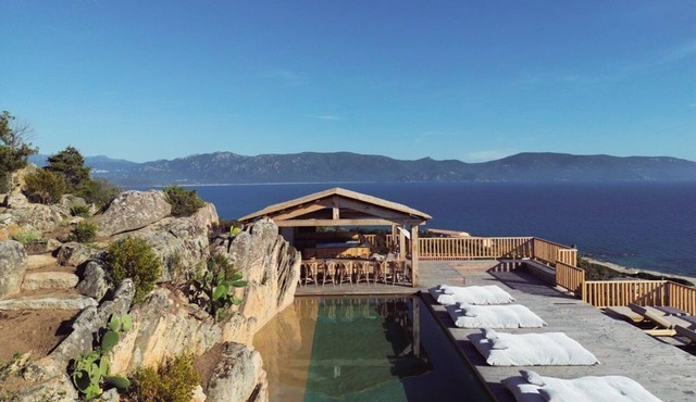 Casa Urizonti - Where the sea meets the horizon