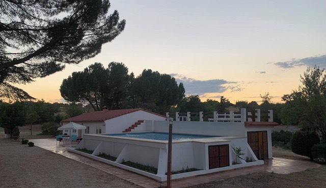 Casa Villa con Piscina Naturaleza a 25 Kilómetros de Madrid
