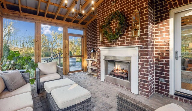 Casa Vino - Farmhouse 30 mins North of Nashville
