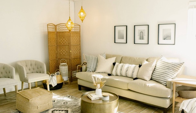 CASABLANCA - Moroccan Inspired Apartment in SW
