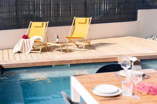 Casano Azura Dual Villa Near the Beach