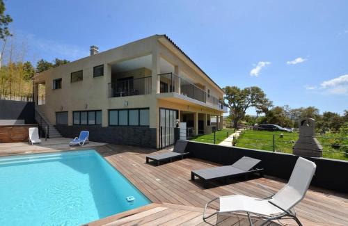 CasaNota Haut de villa 200m2 avec piscine privée