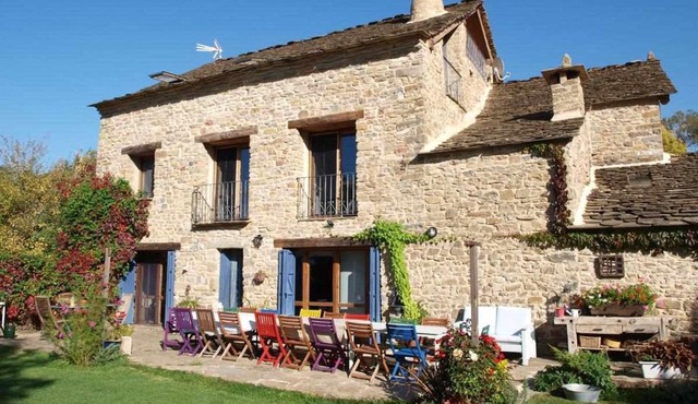 Casapirineos (Apartamentos)