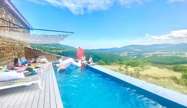 Casariou Les Bernards Villa Ardeche, nordique bath, infinity pool,billiard,view