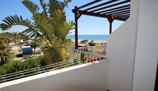 Casas Blancas 12, Parc Mont-roig