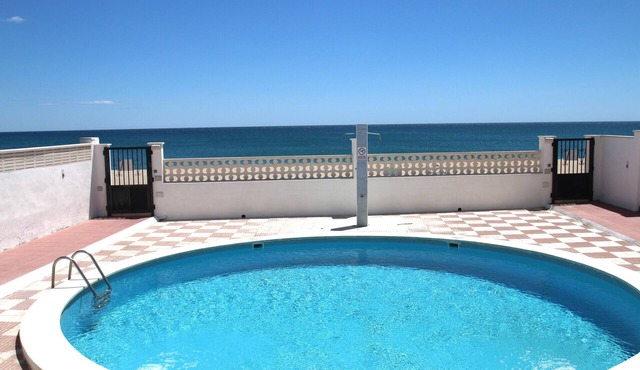 Casas Blancas 36, Parc Mont-roig