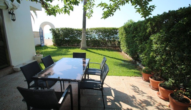 Casas Blancas 39, Parc Mont-roig