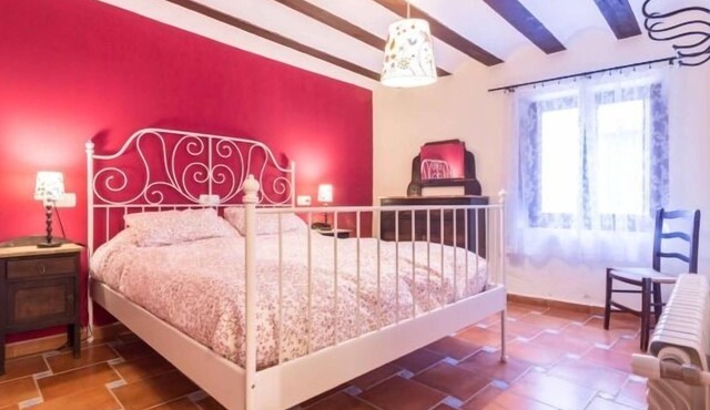 Casas Noguericas for 8 people
