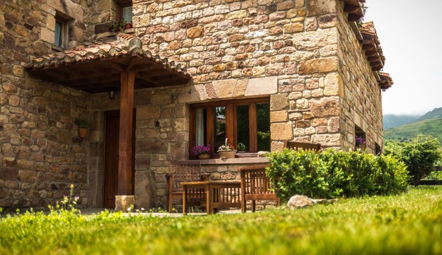 Casavieja rural for 13 people