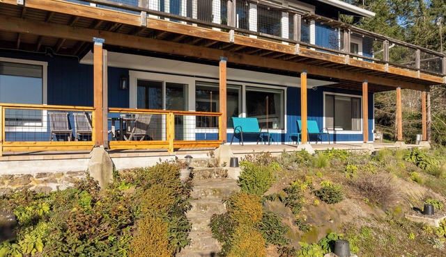 Cascade Bay Hideaway #203