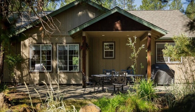 Cascade Lakes Family Retreat