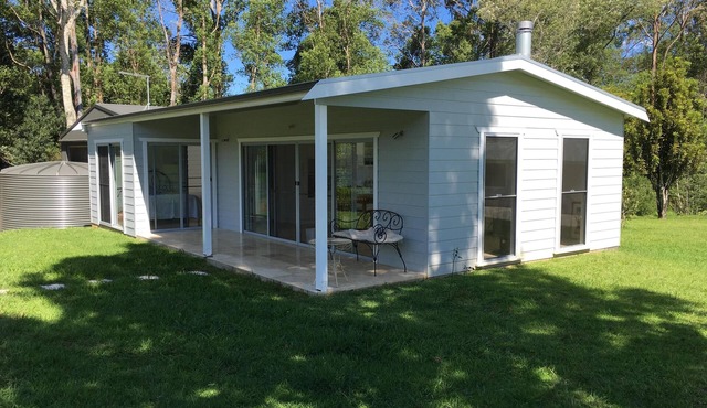 Cascades - Couples Sanctuary