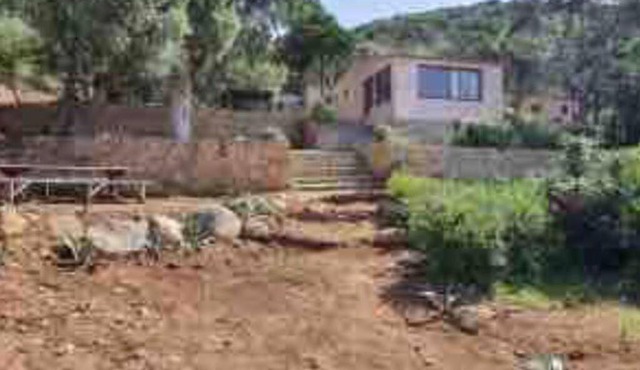 Caseddu pieds dans l'eau