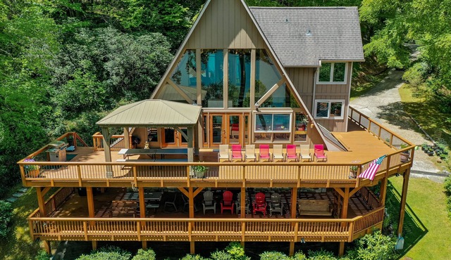 Cashiers, Lake Glenville, 3 Acres 500ft Private Beach & Dock, sleeps14,Mt View
