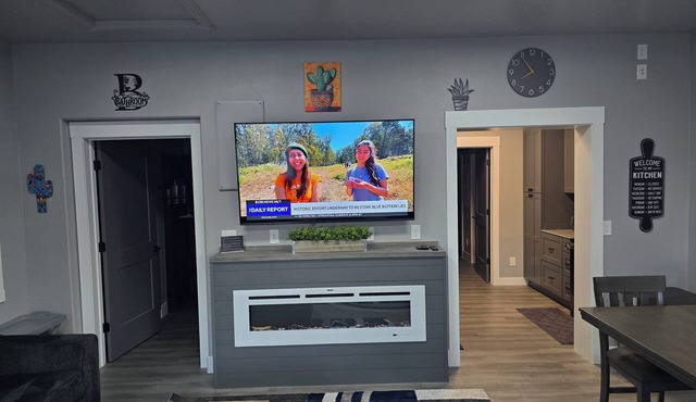 CASITA, 1 bedroom, living room, kitchen, bathroom, Wi-Fi, parking, close to NNU.