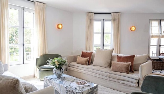 CASITA 2- Place des Lices- 2 bedrooms and parking