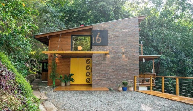 Casita 46 Cozy 3bedroom chalet in charming Jarabacoa with AC, Quintas del Bosque