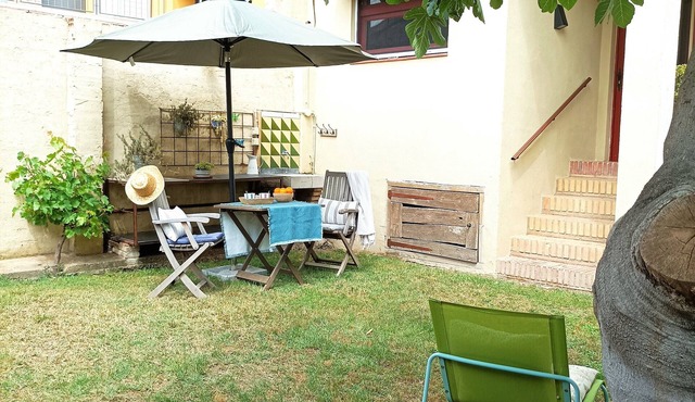 Casita con Jardín Privado en el Corazón de L'empordà