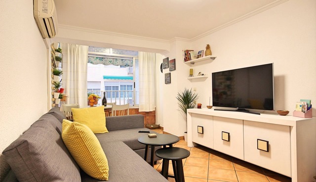 ☞ Casita del Puerto ☜ ★ Charming ♡ apartment first lane at The Marina.