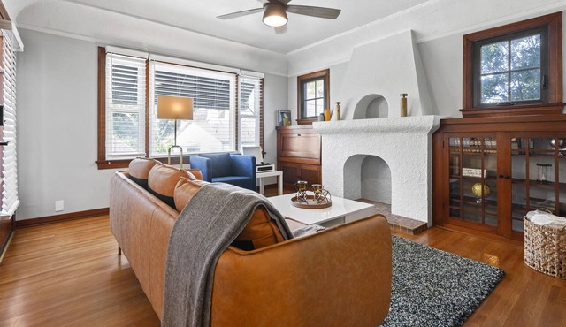 Casita Encanto,1 mile to the Beach,Walk to Dinings, Close to Downtown Long Beach