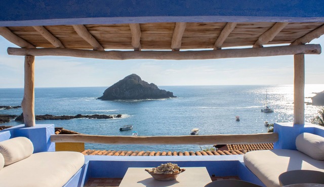 Casita Hermanitas panoramic ocean views in Careyes