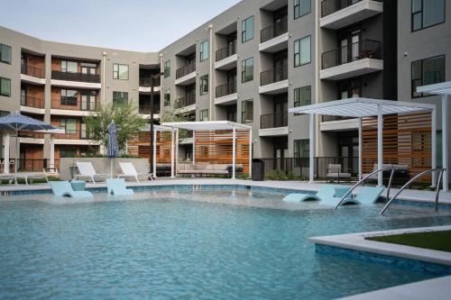 Casita Longhorn - Near Q2 - Gym & WiFi