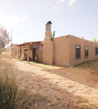 Casita Mistica A Southwest Adobe Field Home