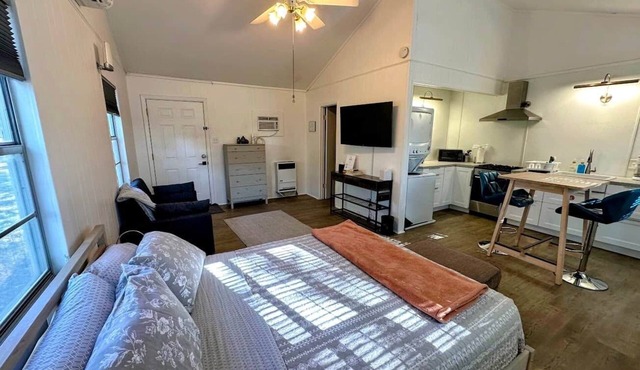 Casita Nueces in Taylor TX